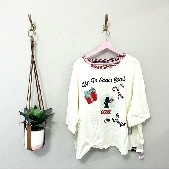 NWT Disney Star Wars Up to Snow Good For The Holidays Tee Size 3X - Picture 2 of 5
